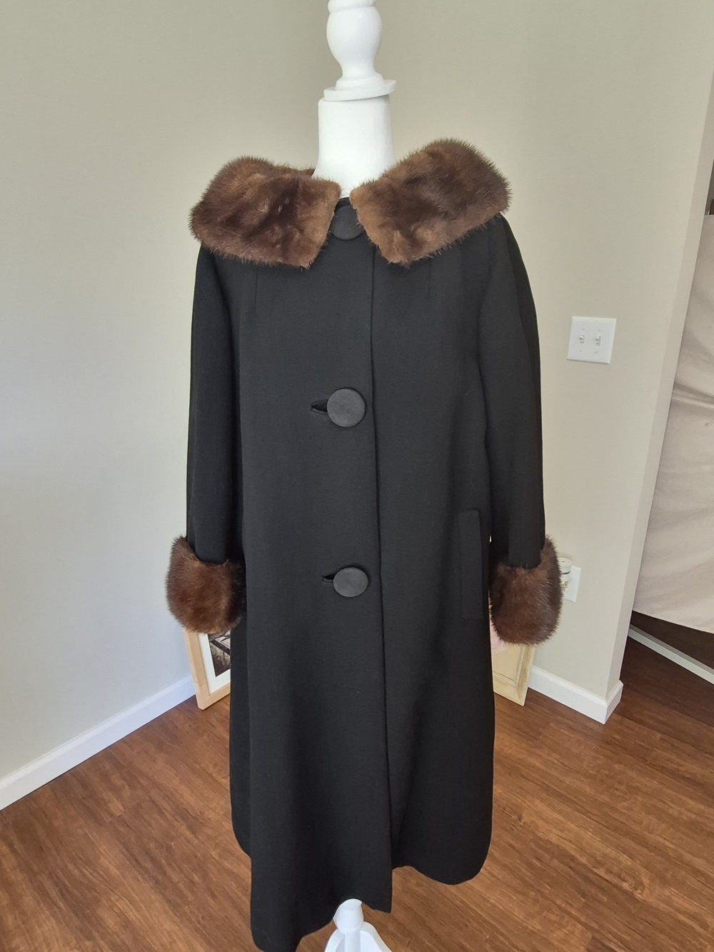 1961 Classic Black Long Wool Overcoat, Lined, Excellent Condition - Picture 3 of 11